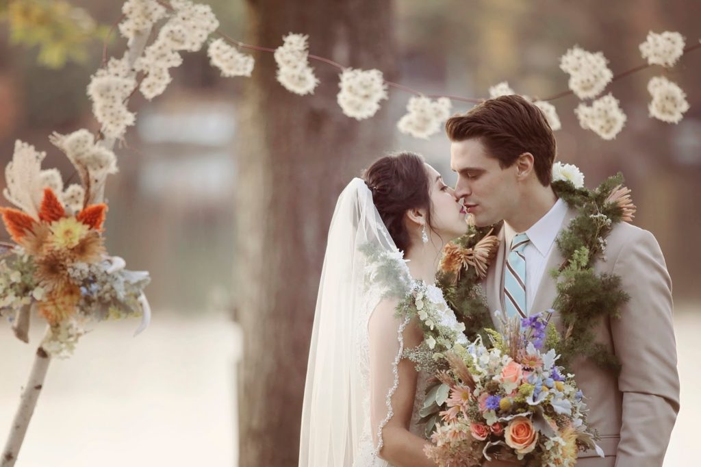 michael and christian kiss woodloch wedding alisa tongg celebrant kindered souls photography 1