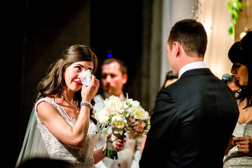 vows and tears alisa tongg celebrant front palmer werth photography